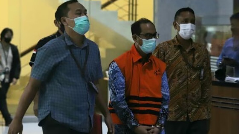 Hakim Agung Gazalba Saleh resmi ditahan KPK/Jawa Pos