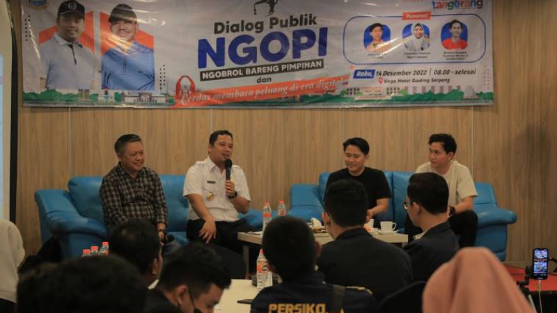 Walikota Tangerang Arief Wismansyah membagi tips besuaha di era digital/Repro