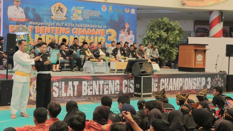 Pembukaan  Kejuaraan Silat Benteng Cisadane Championship 3 di Mall Balekota, Jumat, (1/3). (Foto: Dok Pemkot)