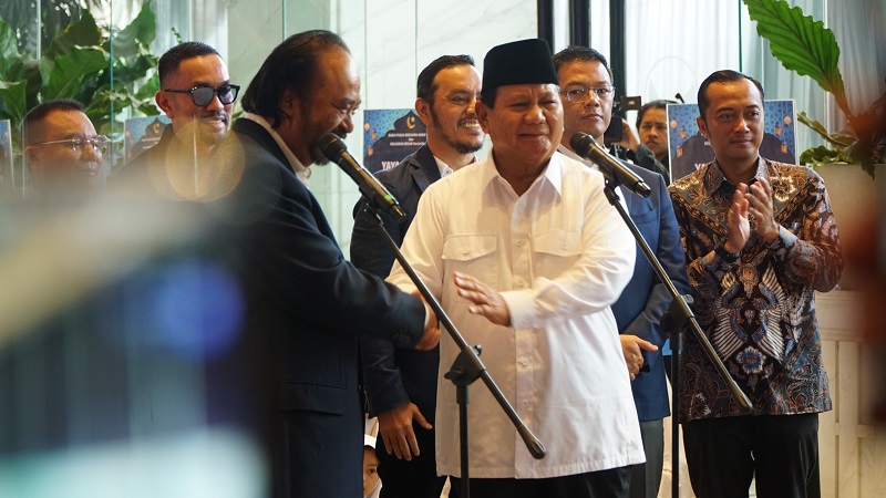 Ketum NasDem Surya Paloh dan Capres terpilih Prabowo Subianto. (Foto: Repro)