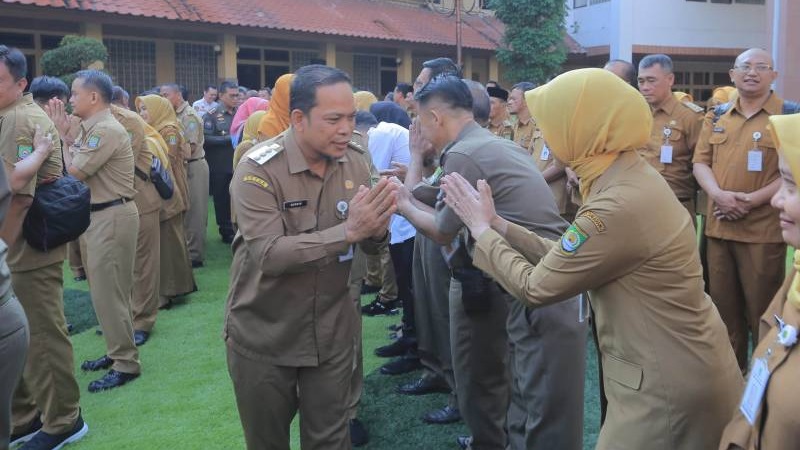 Pj Walikota Tangerang Nurdin berhalal bi halal dengan ASN usai libur lebaran. (Foto: Repro)