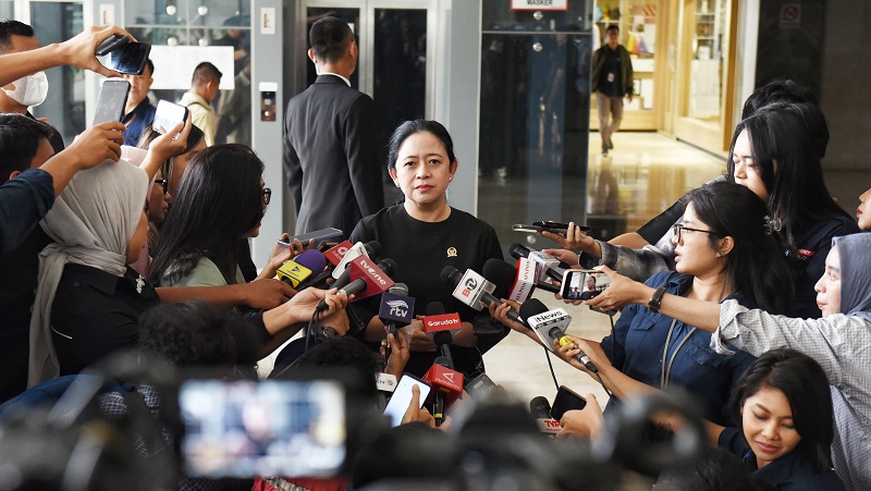 Ketua DPR RI, Puan Maharani memberikan keterangan pers seusai menghadiri Rapat Paripurna DPR di Kompleks Parlemen, Senayan, Jakarta, Kamis (4/7). (Foto: Dok DPR)